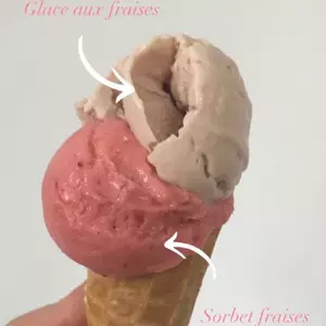 Sorbet et crème glacée aux fraises