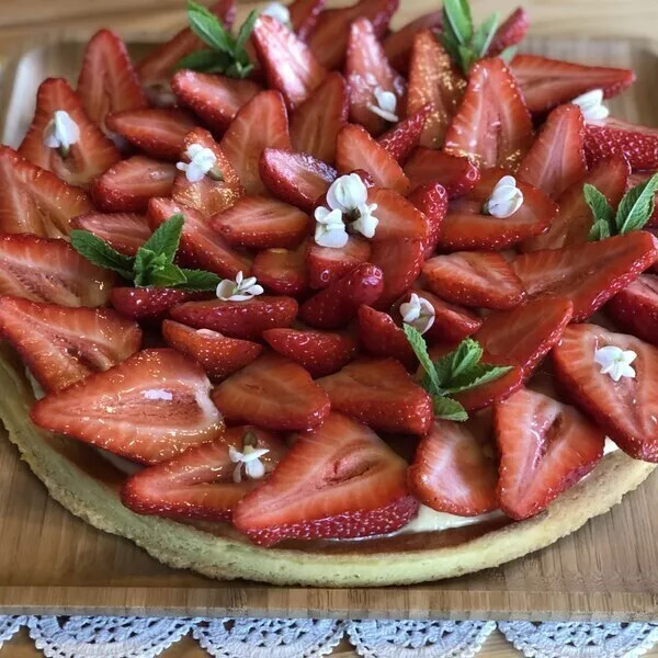 Crème Chiboust (tarte aux fruits, fraises...)