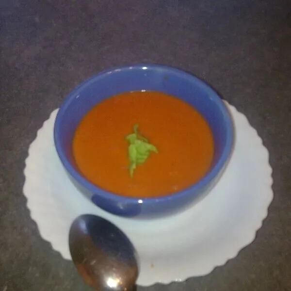 Soupe tomates/pommes/coco de Patricia