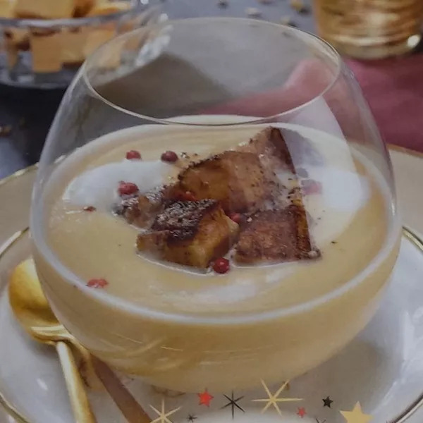 Crème de marrons au foie gras poêlé 